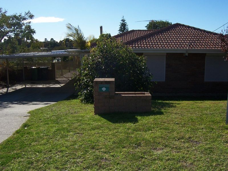 8 Sparrow Way, Spearwood WA 6163