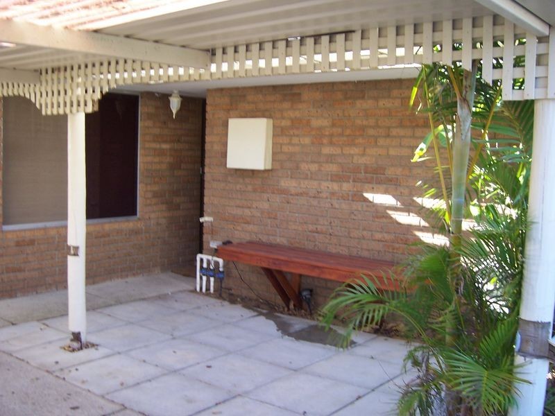 8 Sparrow Way, Spearwood WA 6163