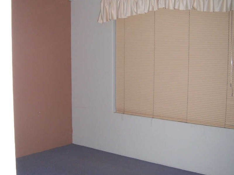 8 Sparrow Way, Spearwood WA 6163