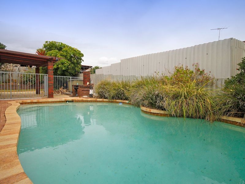 12 Salway Place, Spearwood WA 6163