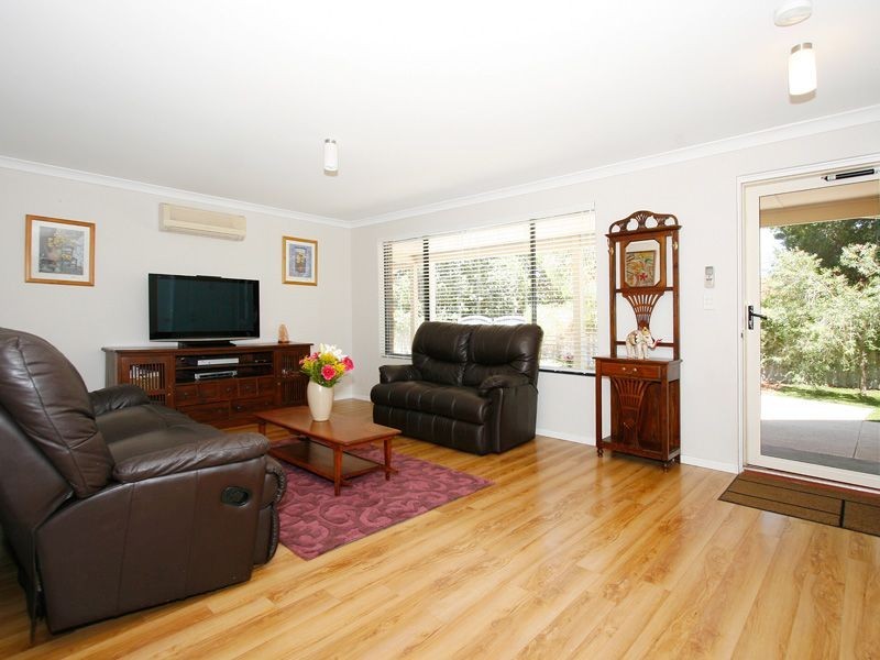 16a Instone Street, Hilton WA 6163