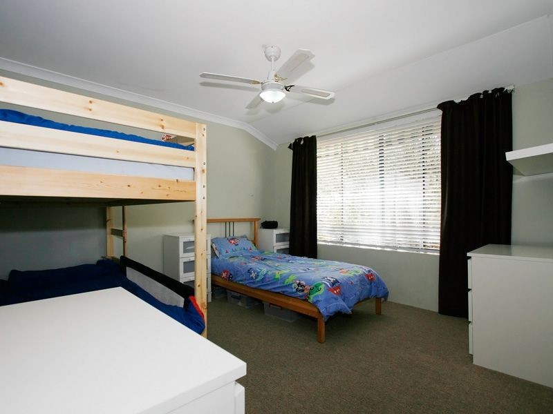 16a Instone Street, Hilton WA 6163