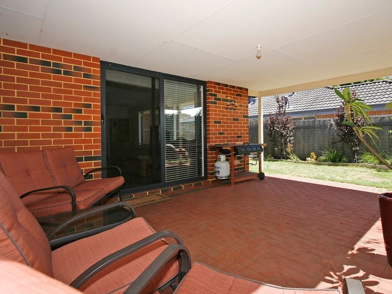 16a Instone Street, Hilton WA 6163