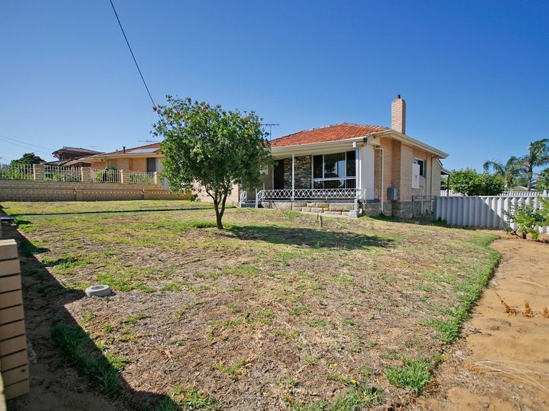 5 Morton Road, Hamilton Hill WA 6163