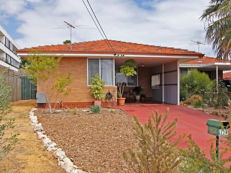 12a Fortini Court, Hamilton Hill WA 6163
