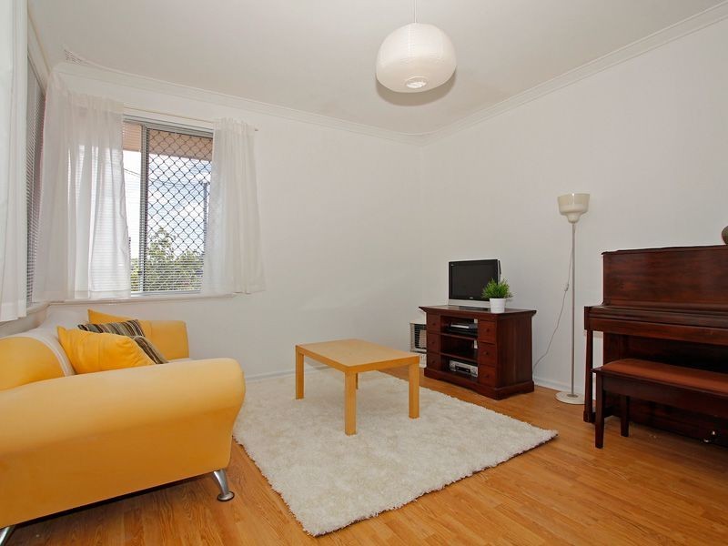 12a Fortini Court, Hamilton Hill WA 6163