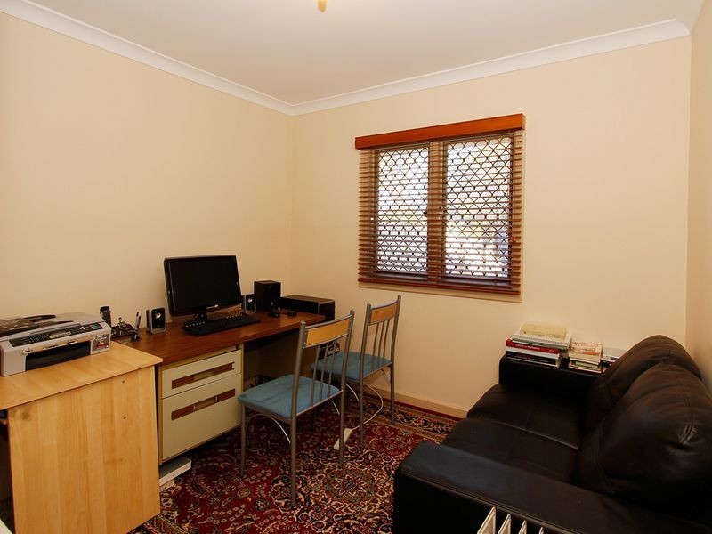 3a Oswald Street, Coolbellup WA 6163