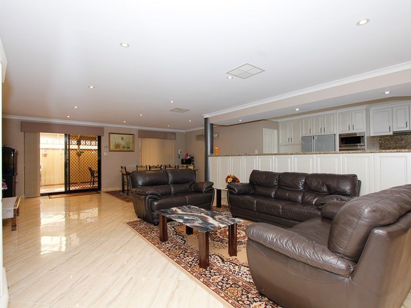 46 Garden Road, Spearwood WA 6163