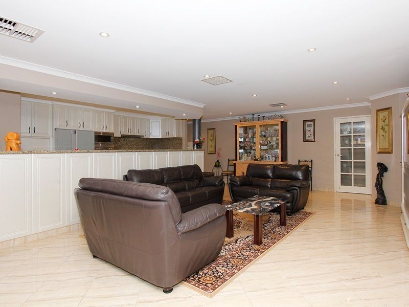 46 Garden Road, Spearwood WA 6163