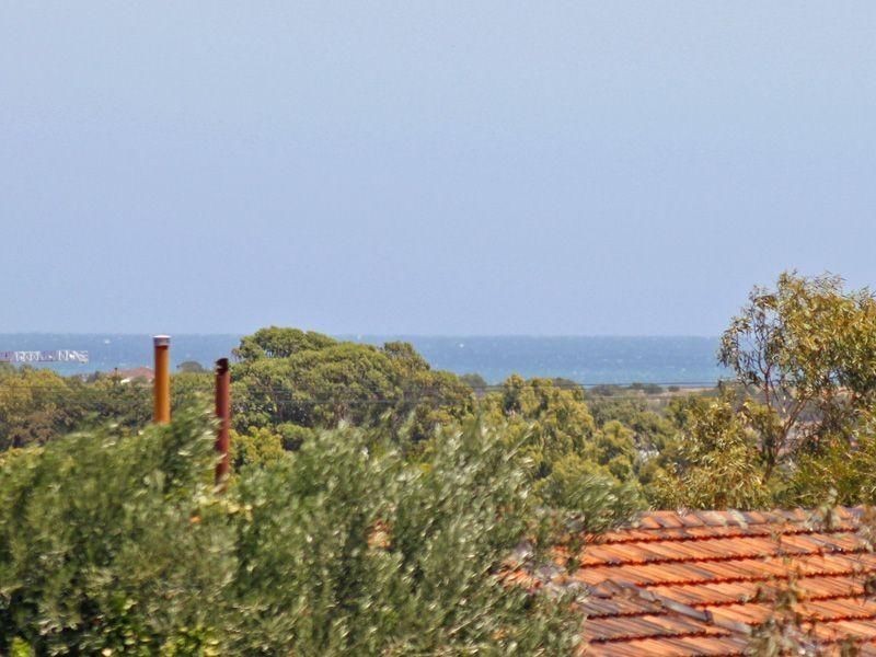 6 Exton Place, Spearwood WA 6163