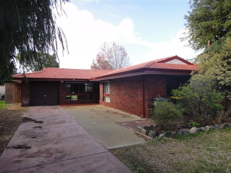 6 Exton Place, Spearwood WA 6163