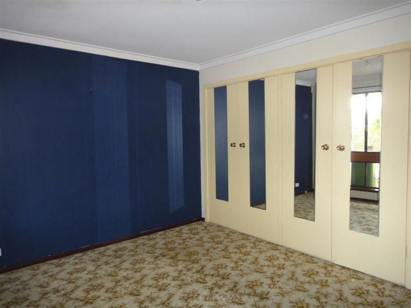 6 Exton Place, Spearwood WA 6163