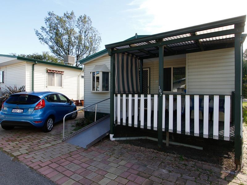 S107 Coogee Beach Holiday Park (Cockburn Rd), Coogee WA 6166 the real