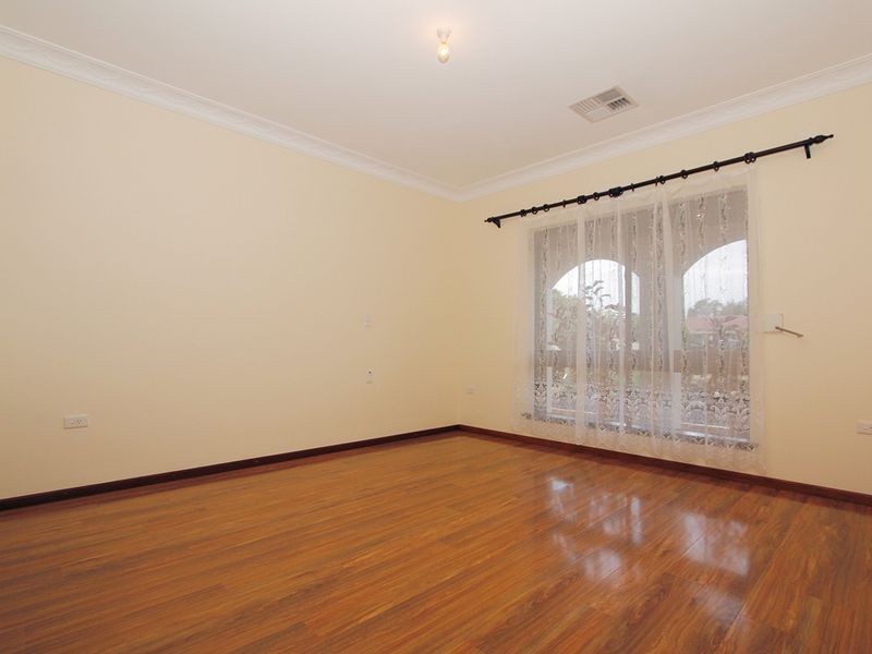 19 Heal Street, Hamilton Hill WA 6163