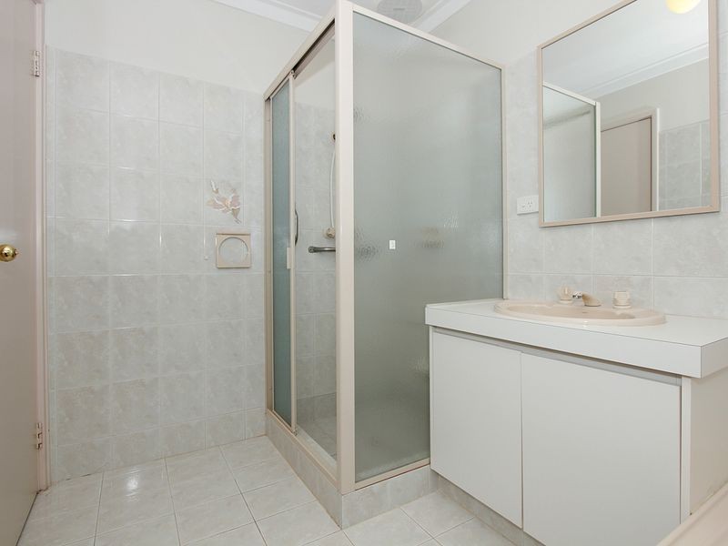 12 Gumina Place, Munster WA 6166