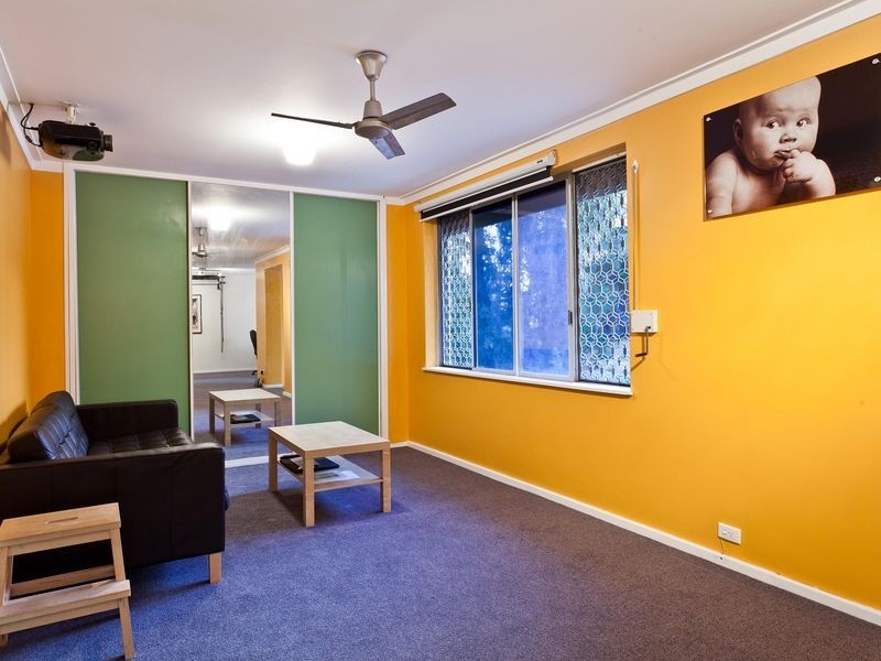 5 Parrott Way, Spearwood WA 6163