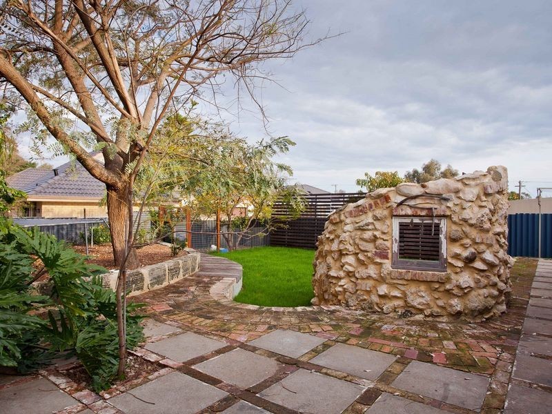 5 Parrott Way, Spearwood WA 6163