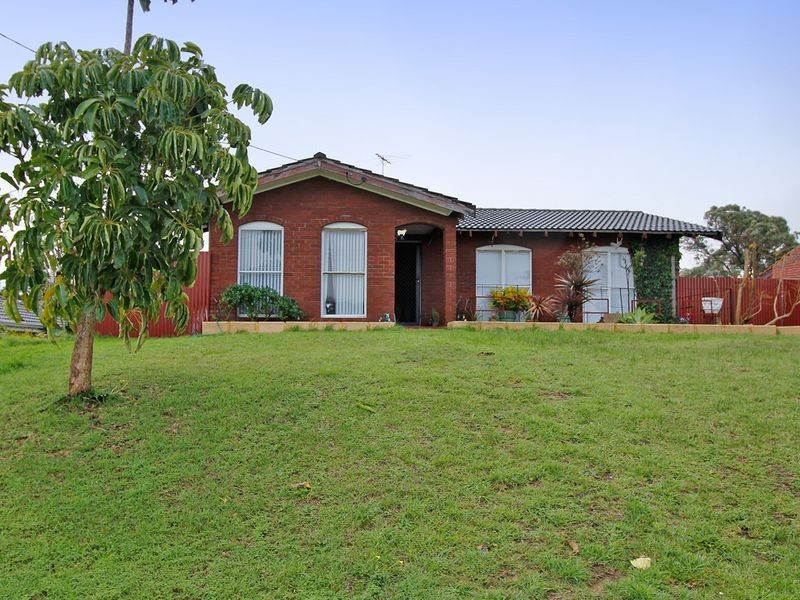 32 Gorham Way, Spearwood WA 6163