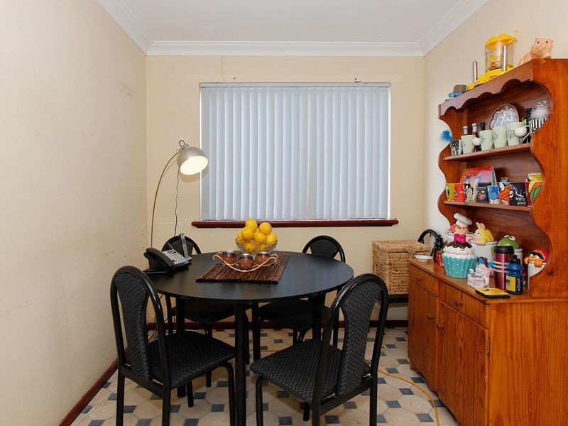 32 Gorham Way, Spearwood WA 6163