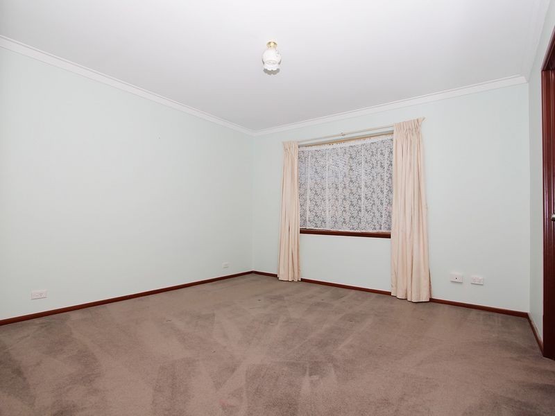 38 Turfan Way, Munster WA 6166