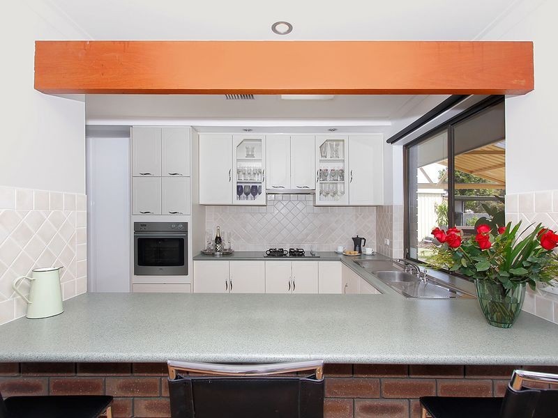 2 Twain Close, Munster WA 6166