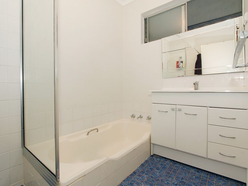 29 Leaside Way, Spearwood WA 6163