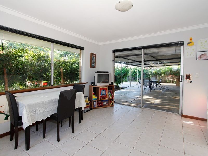 29 Leaside Way, Spearwood WA 6163