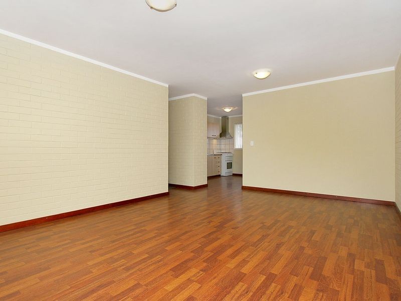 10 / 83 Phoenix Road, Spearwood WA 6163