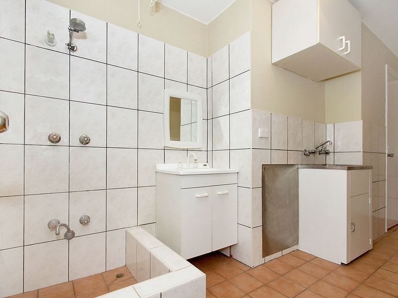 10 / 83 Phoenix Road, Spearwood WA 6163