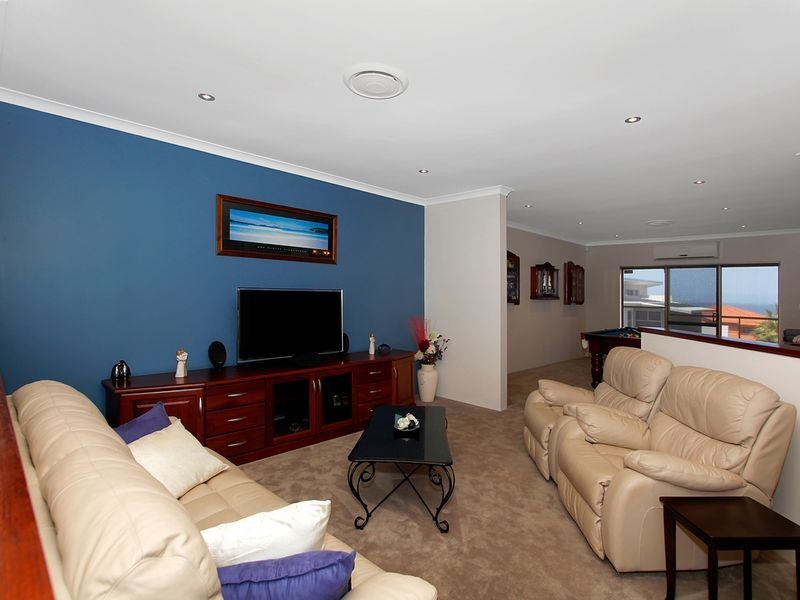 5 Cyprus Court, Coogee WA 6166