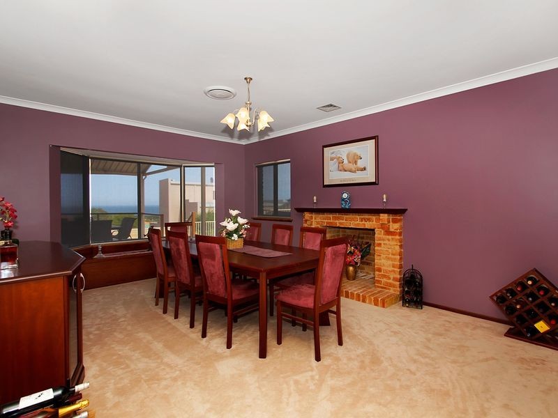 5 Cyprus Court, Coogee WA 6166