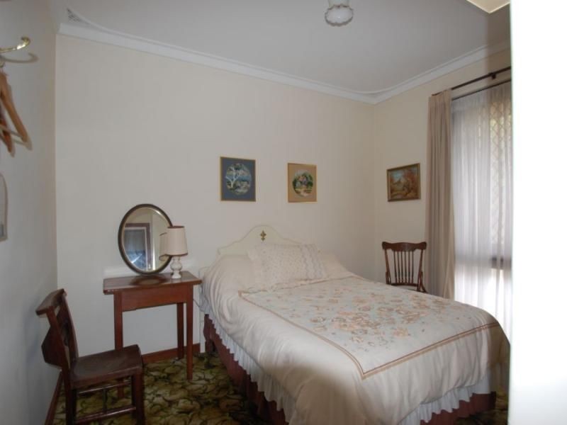 8 Fitzwater Way, Spearwood WA 6163