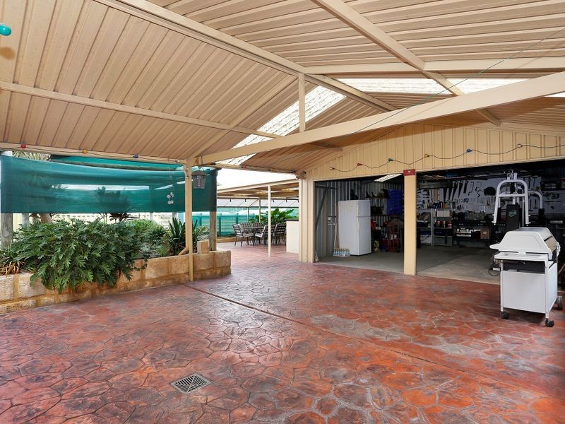 48 Quickly Crescent, Hamilton Hill WA 6163