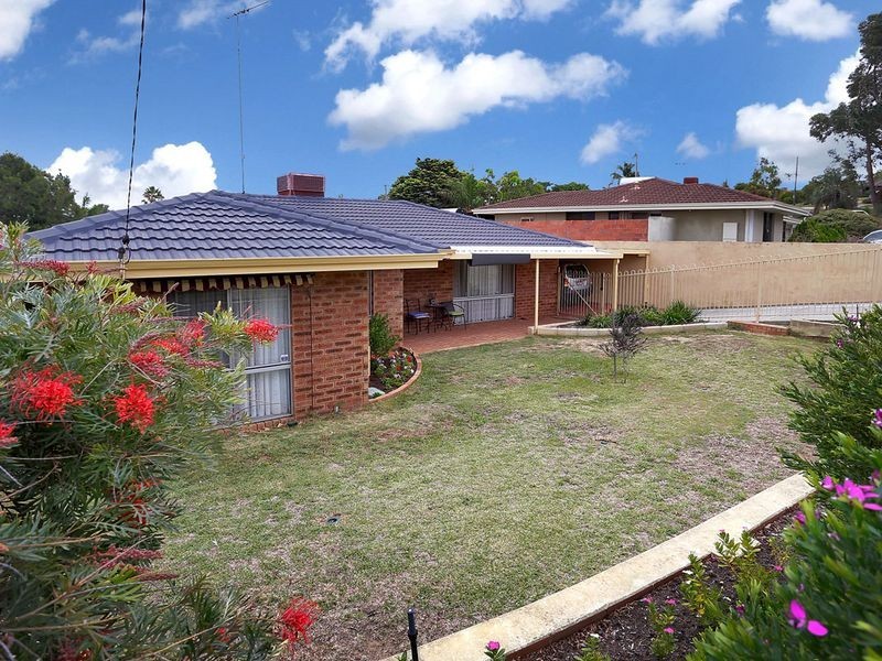 48 Quickly Crescent, Hamilton Hill WA 6163