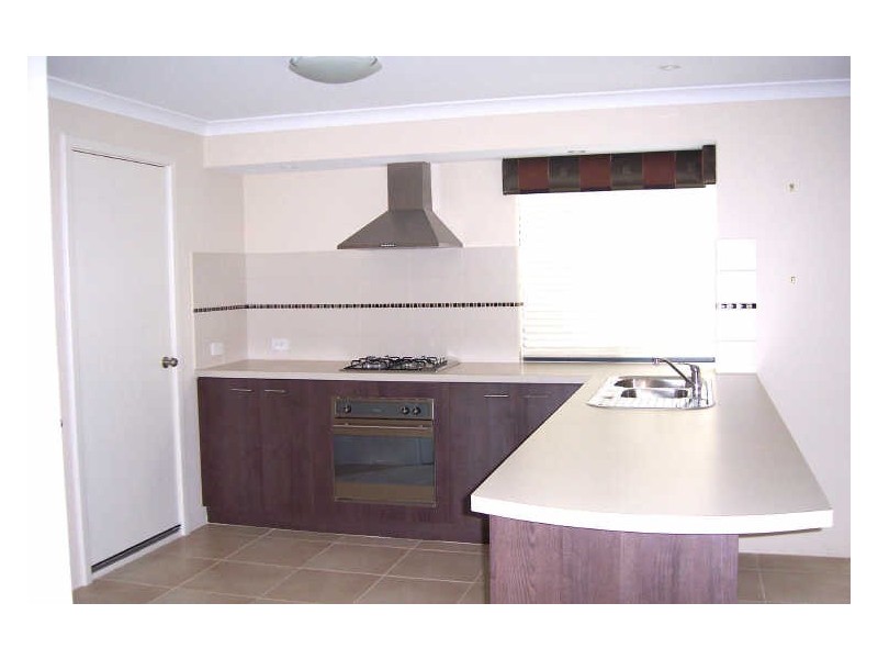 29 Runnymede Gate, Wellard WA 6170