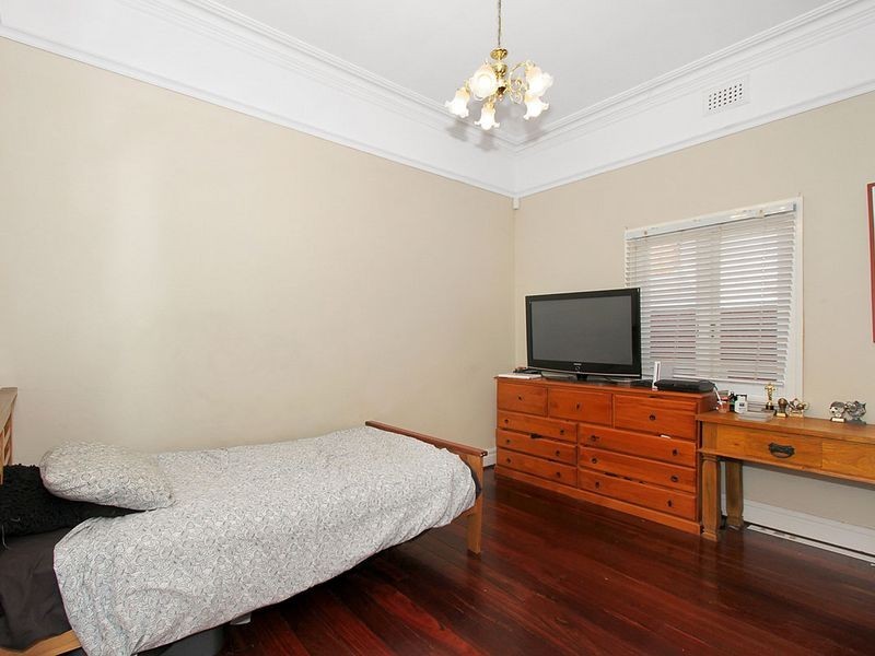 168 Central Avenue, Inglewood WA 6052