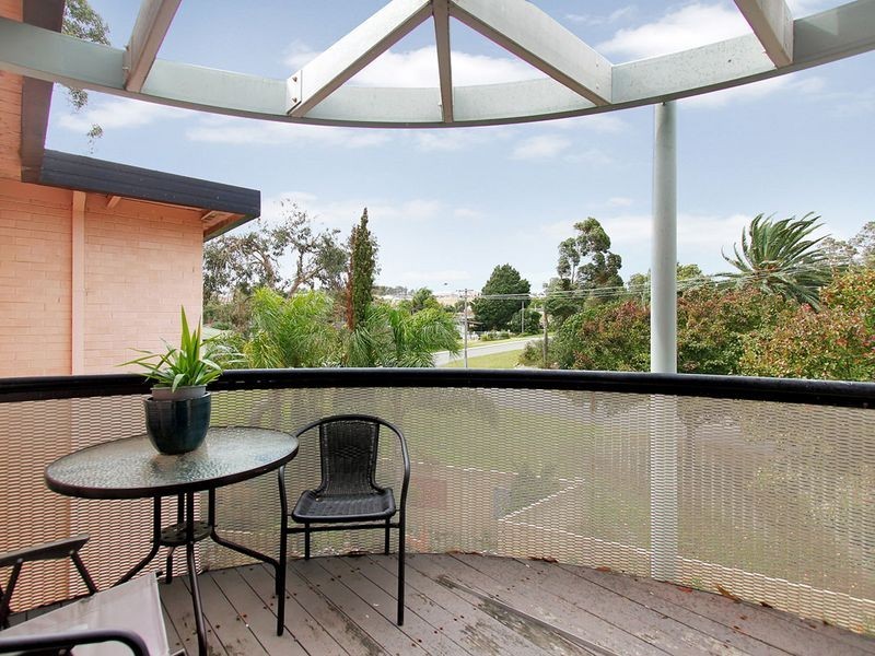 23 / 4 Canham Way, Orelia WA 6167