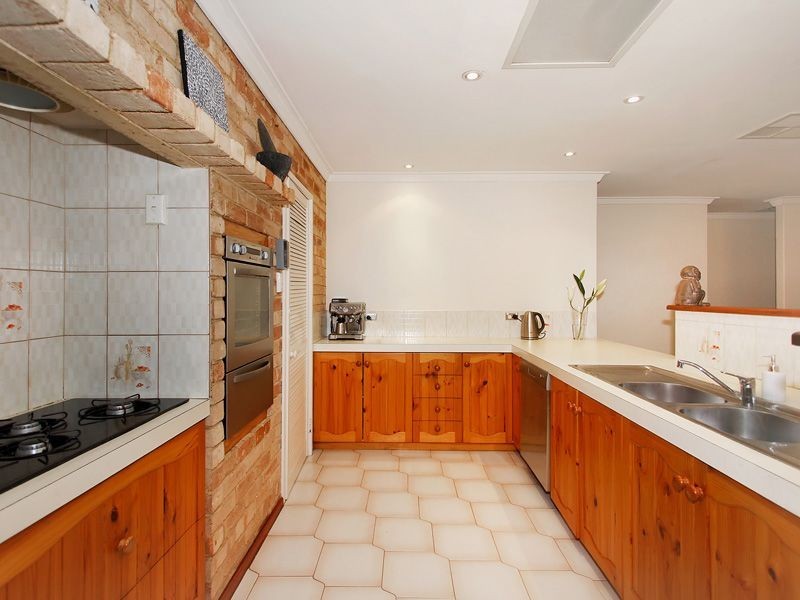 7 Prider Court, Kardinya WA 6163