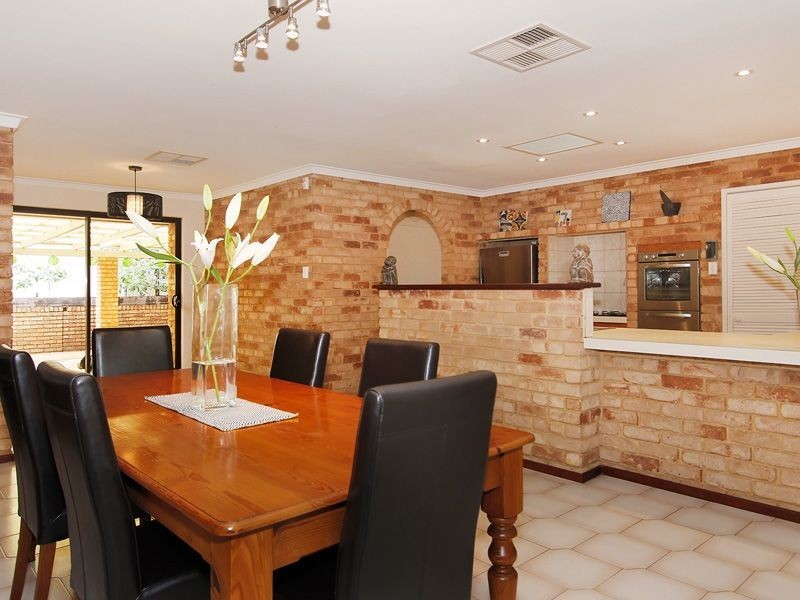 7 Prider Court, Kardinya WA 6163