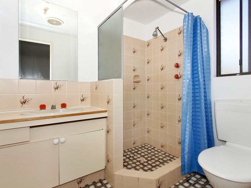 2 Lark Court, Yangebup WA 6164