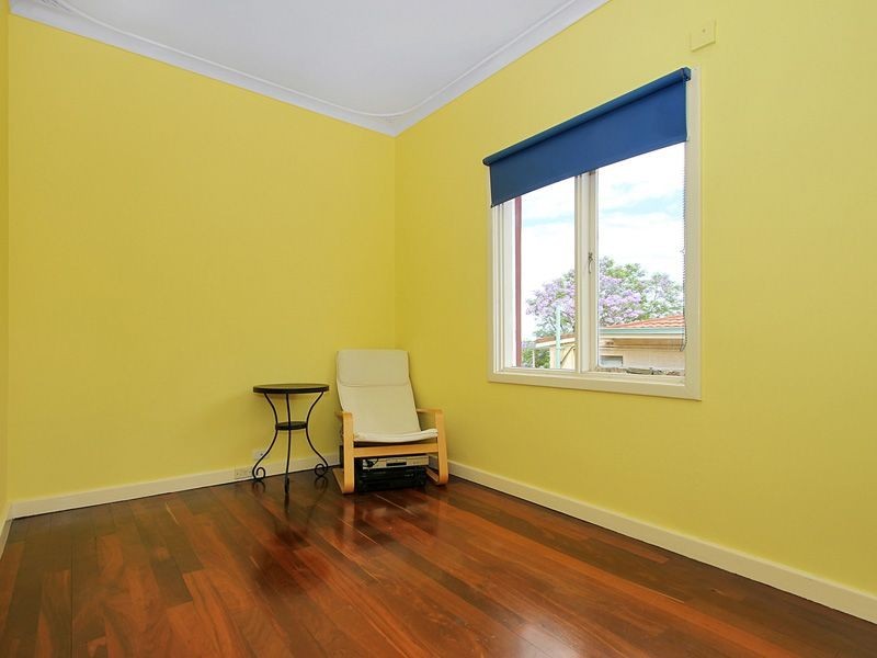 30 Sawle Road, Hamilton Hill WA 6163