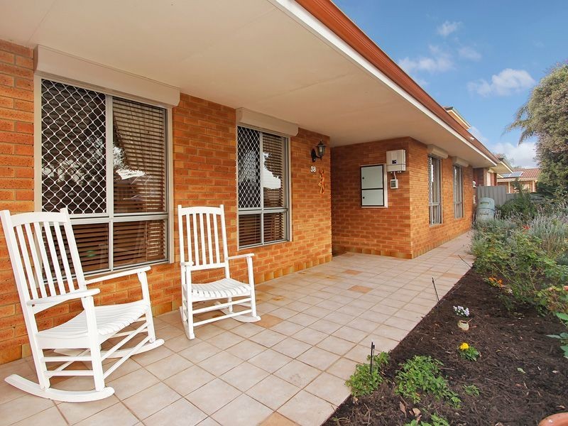 38 Ionesco Street, Spearwood WA 6163