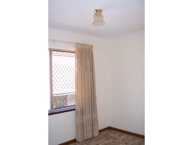 8 b Glendower  Way, Spearwood WA 6163