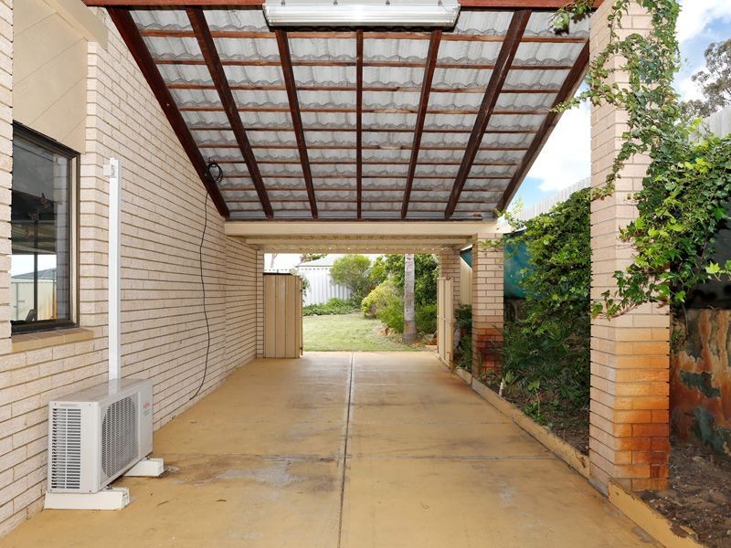 19 Honeysett Court, Hamilton Hill WA 6163