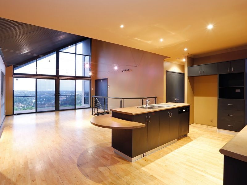 6 Lucca Court, Coogee WA 6166