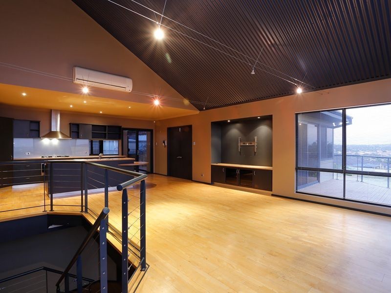 6 Lucca Court, Coogee WA 6166