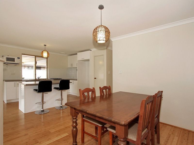 25 Williambury Drive, Yangebup WA 6164