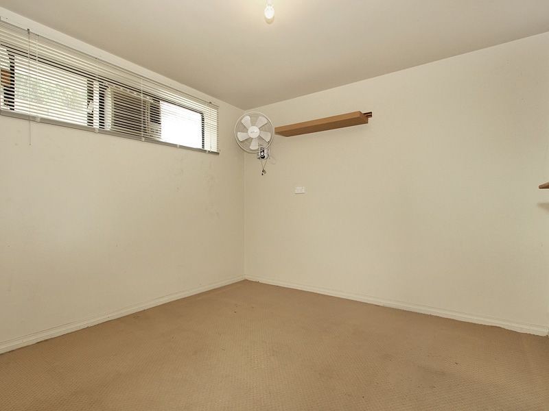 25 Williambury Drive, Yangebup WA 6164