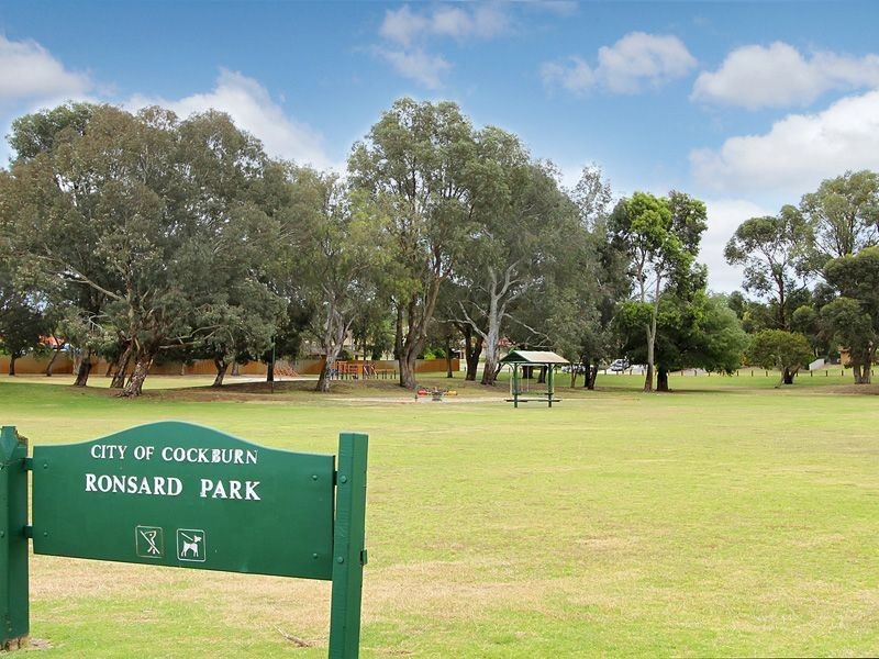 25 Williambury Drive, Yangebup WA 6164