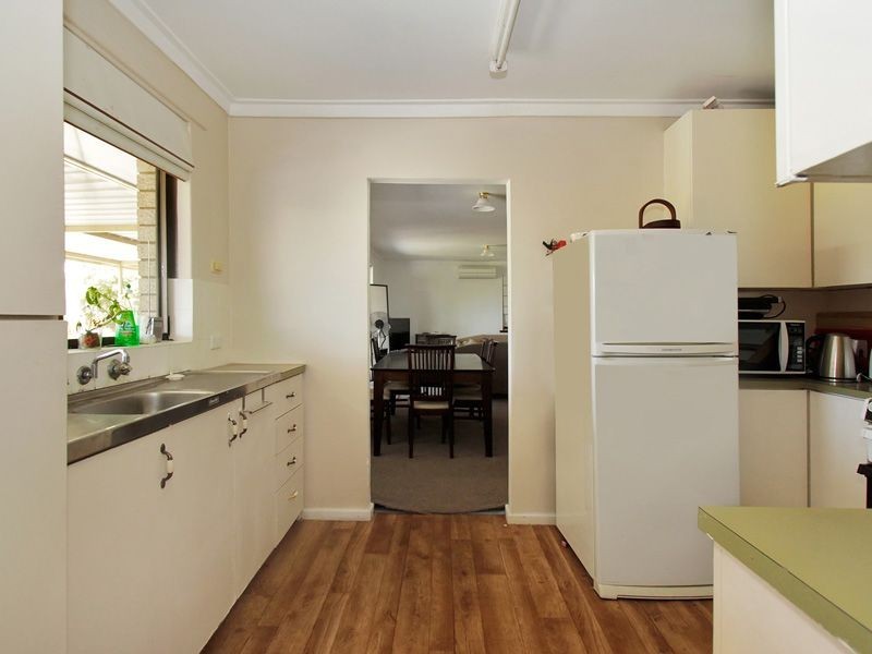 19 Honeysett Court, Hamilton Hill WA 6163